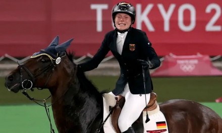 German modern pentathlon coach thrown out of Olympics for punching horse